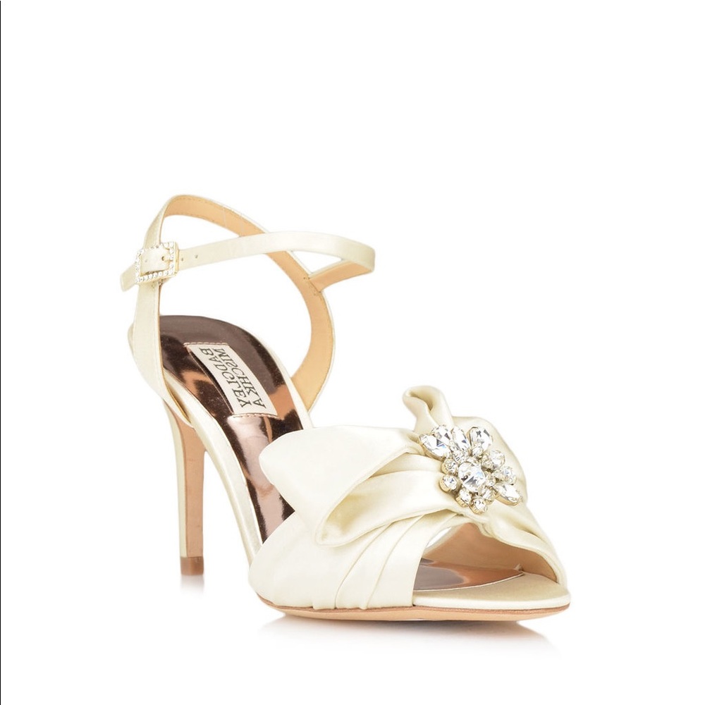 Badgley Mischka Bridal Bow Shoe BNIB